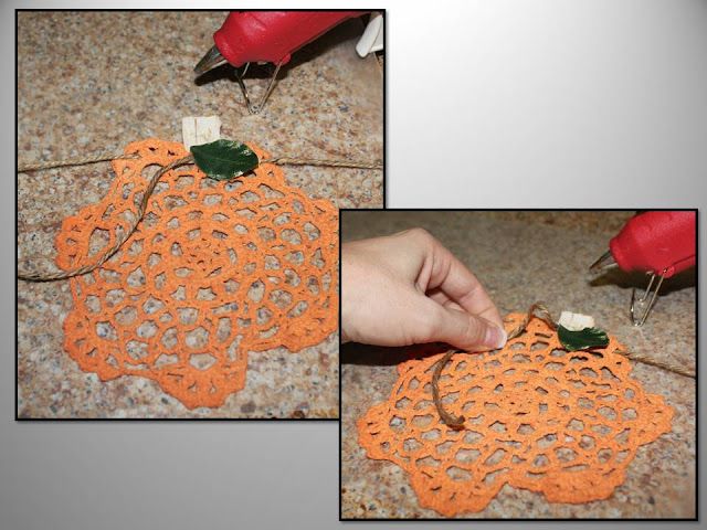 10 Pumpkin Pillow And Garland