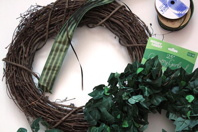 1 Quatrefoil Grapevine Wreath