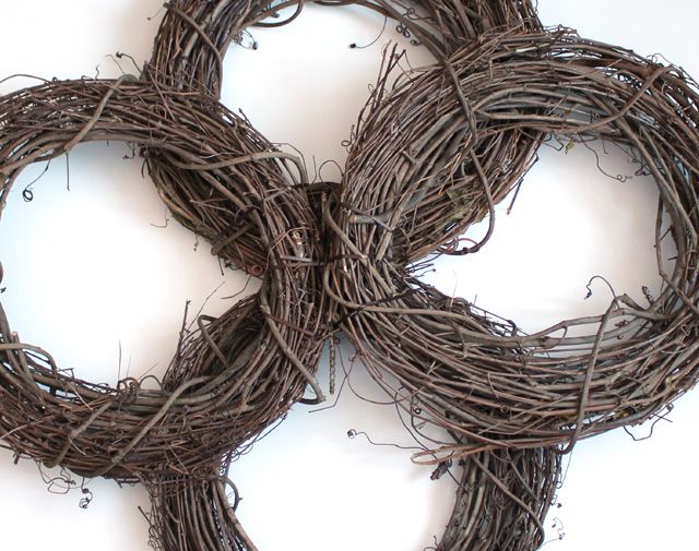 3 Quatrefoil Grapevine Wreath